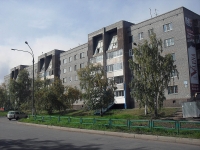 Bratsk, Lenin avenue, house 21. Apartment house