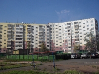 Bratsk, Lenin avenue, house 30. Apartment house