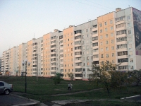 Bratsk, Lenin avenue, 房屋 36. 公寓楼