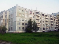 Bratsk, Krupskoy st, house 33. Apartment house