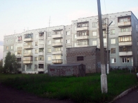 Bratsk, Krupskoy st, house 33. Apartment house