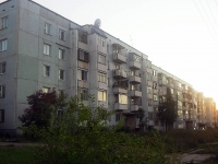 Bratsk, Krupskoy st, house 37. Apartment house