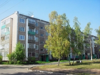 Bratsk, st Krupskoy, house 50. Apartment house
