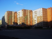 Bratsk, Marshal Zhukov st, 房屋 4. 公寓楼