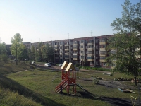 Bratsk, Malyshev st, 房屋 6. 公寓楼