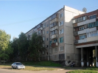 Bratsk, Malyshev st, 房屋 32. 公寓楼