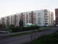 Bratsk, st Sovetskaya, house 22. Apartment house