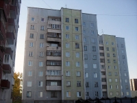 Bratsk, Sovetskaya st, house 32. Apartment house