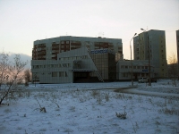Братск, улица Советская, дом 34. многофункциональное здание
