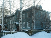 Bratsk, Angarstroya st, house 9. Apartment house