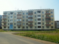 Bratsk, Volodarsky st, 房屋 4. 公寓楼