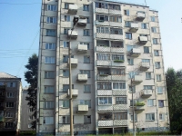 улица Енисейская, house 58. многоквартирный дом