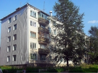 Bratsk, st Yeniseyskaya, house 60А. Apartment house