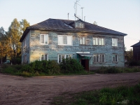 Bratsk, Yeniseyskaya st, house 33. Apartment house