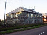 Bratsk, st Yeniseyskaya, house 33. Apartment house