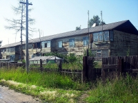 Bratsk, Zheleznodorozhnaya st, house 44. Apartment house
