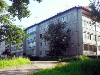 Bratsk, Zayarskaya st, house 17. Apartment house