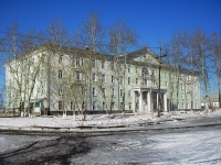 Bratsk, 医院 Братская городская больница №3, ОГАУЗ, Malo-amurskaya st, 房屋 71
