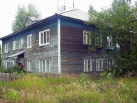 Bratsk, st Vesennyaya, house 13. Apartment house