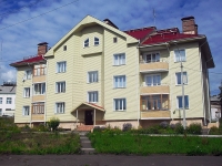 Bratsk, Naberezhnaya st, 房屋 20А. 公寓楼