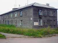 Bratsk, Naberezhnaya st, house 24. Apartment house