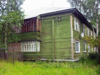 Bratsk, Naberezhnaya st, 房屋 35. 公寓楼