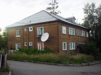 Bratsk, Lenin alley, house 18. Apartment house