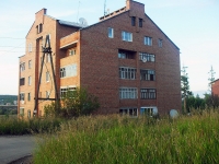Bratsk,  , house 32. Apartment house