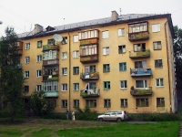 Bratsk, Tsvetochnaya st, house 9. Apartment house