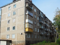 Bratsk, Kirov st, 房屋 7А. 公寓楼