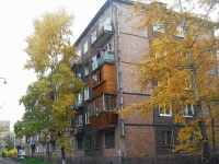 Bratsk, Kirov st, 房屋 21. 公寓楼