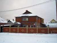 Братск, улица Комсомольская, дом 9. индивидуальный дом