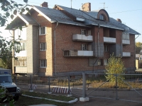 Братск, улица Комсомольская, дом 67. многоквартирный дом