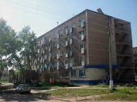 Братск, улица Комсомольская, дом 69. общежитие