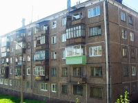 Bratsk, Pikhtovaya st, house 38А. Apartment house