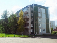 Bratsk, Ryabinovaya st, house 38. Apartment house