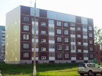 Bratsk, Ryabinovaya st, house 63. Apartment house