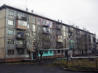 Vikhorevka, Gorky st, 房屋 1. 公寓楼