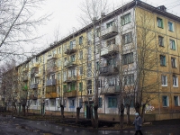 Vikhorevka, Gorky st, 房屋 3. 公寓楼