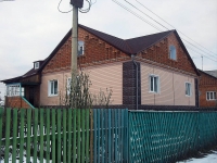 Vikhorevka, Zvezdny district, house 25. Private house