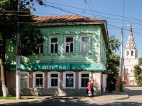 Kaluga, st Bauman, house 17. Apartment house with a store on the ground-floor