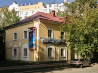 Калуга, улица Суворова, дом 165. жилой дом с магазином