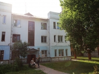 Kemerovo, Kirov st, 房屋 13. 公寓楼