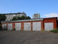 Kemerovo, Nikolay Ostrovsky st, 房屋 19А. 车库（停车场）