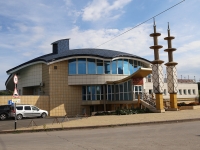 Kemerovo, Sovetsky Ave, 房屋 72. 多功能建筑