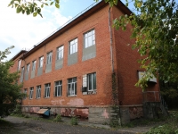 Kemerovo, Darvin st, house 5. vacant building