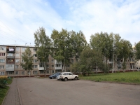 Kemerovo, Leningradskiy avenue, 房屋 13А. 公寓楼