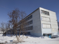 Kemerovo, 学校 Средняя общеобразовательная школа №49, Volgogradskaya st, 房屋 28В