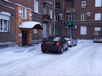 Novokuznetsk, Pionersky avenue, house 19. Apartment house
