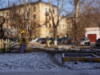 Novokuznetsk, Pionersky avenue, 房屋 4. 公寓楼